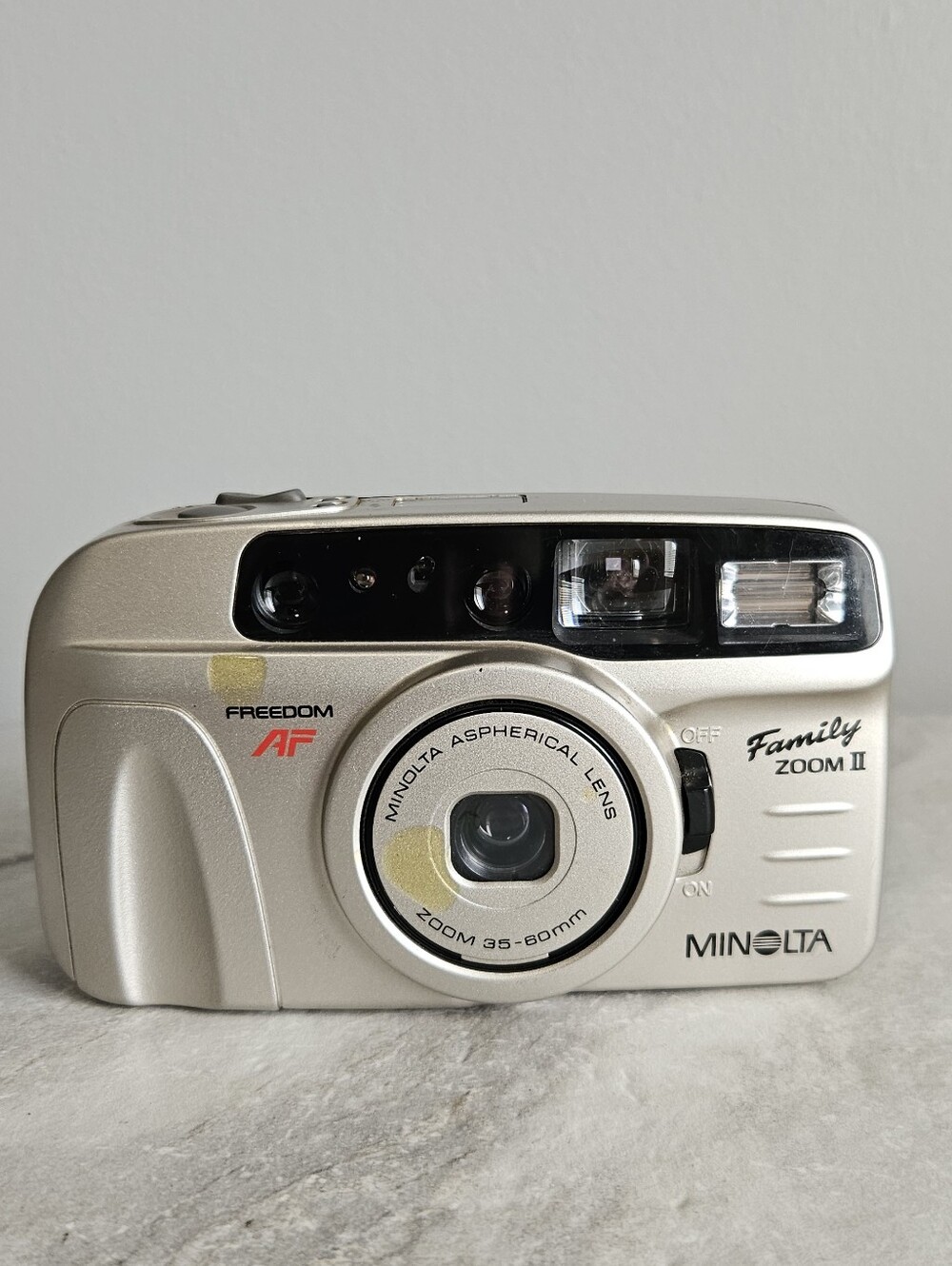 Vintage Minolta Freedom Family Zoom II 35mm Film Camera | Tested